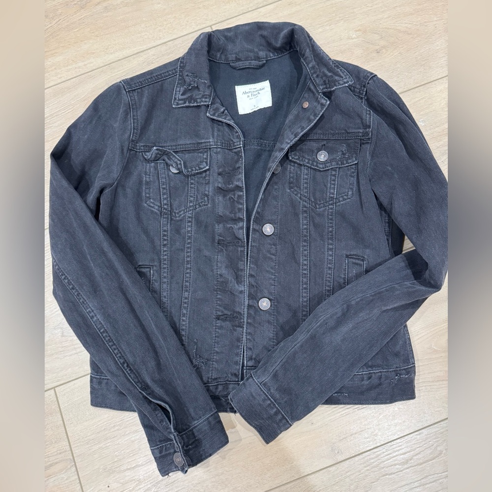 Abercrombie & Fitch Women's Charcoal Jean Jacket